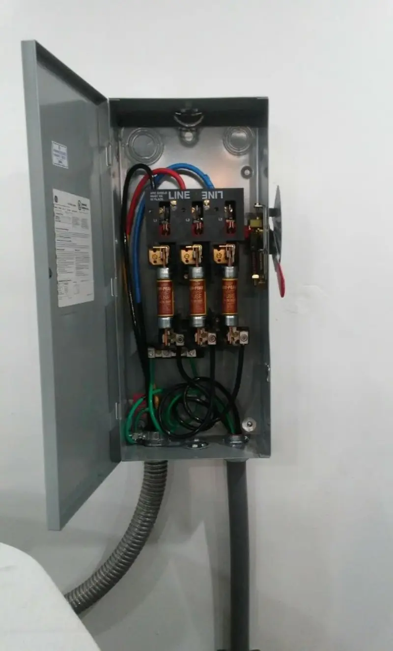 Three-phase disconnect switch installed for Electrical Wiring & Rewiring in Vermillion